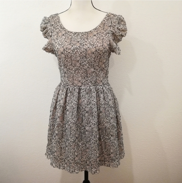 one clothing Dresses & Skirts - One Clothing Textured Lace Mini Dress